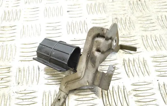 Volkswagen Golf VII Other engine bay part 5K0971858