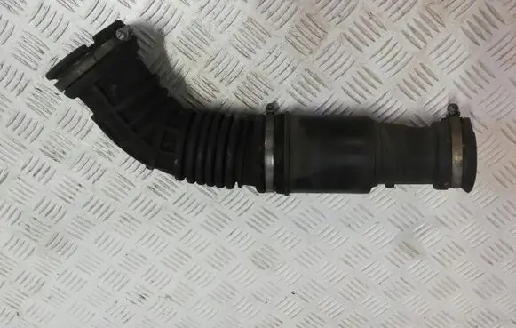Opel Mokka Air intake hose/pipe