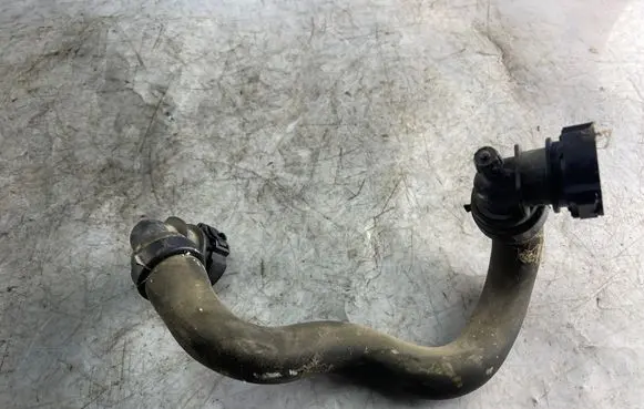 Citroen DS5 Engine coolant pipe/hose 968468428004