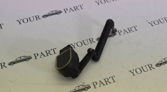 BMW X3 F25 Headlight/headlamp level sensor 6784072