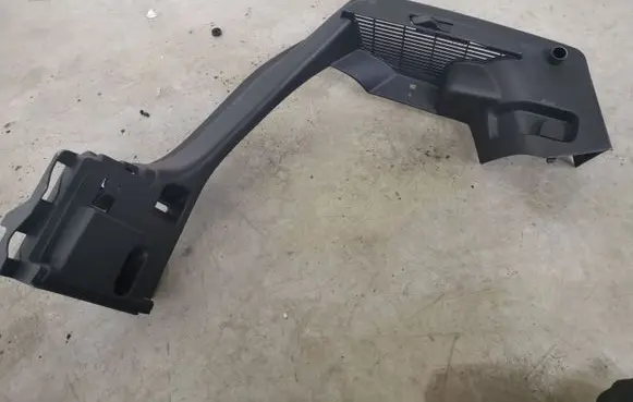Volkswagen Golf VII Other trunk/boot trim element 5G6867761E