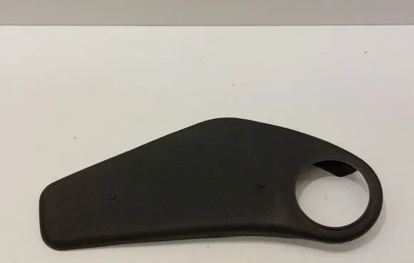 Volkswagen Golf III Seat trim 1H0881478