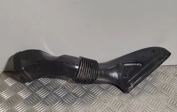 Volvo XC70 Air intake duct part 8638624