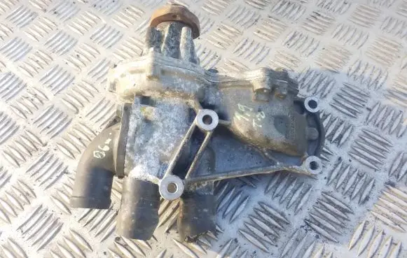 Volkswagen Transporter - Caravelle T4 Water pump 037121013