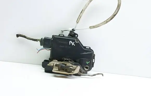 Audi A6 S6 C5 4B Front door lock 4B1837015B