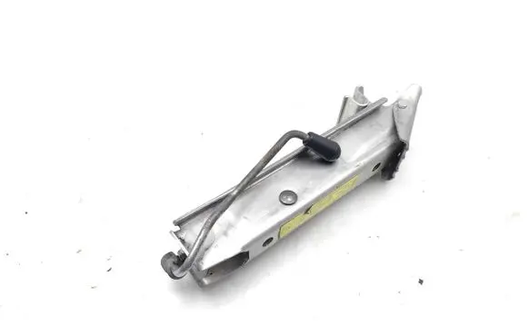 Mercedes-Benz CLK A209 C209 Lift Jack 6Q0011031D