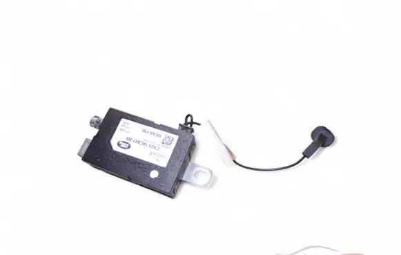 Jaguar XF X250 Aerial antenna amplifier CX2318K891AA