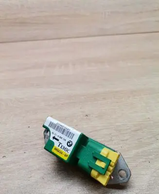 BMW X5 E53 Airbag deployment crash/impact sensor 6900728