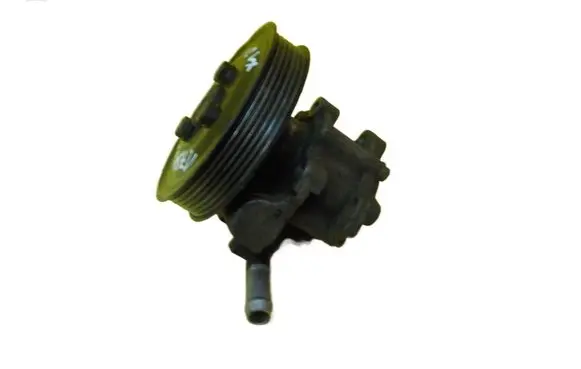 BMW X1 E84 Power steering pump 7800367 N47D20C