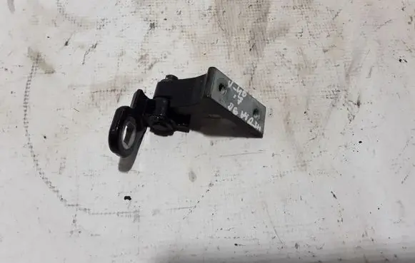 Volvo V40 Rear door upper hinge 31424663