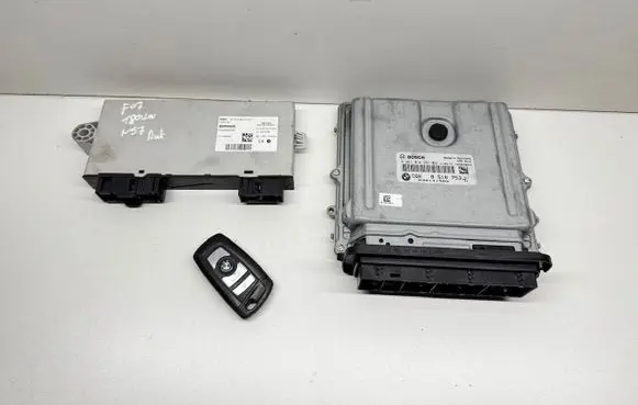 BMW 7 F01 F02 F03 F04 Engine ECU kit and lock set 0281018297 030141589 8516753