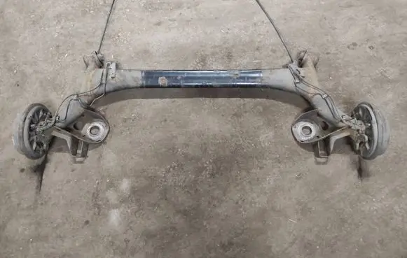 Seat Ibiza IV (6J,6P) Rear axle beam 