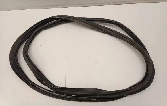 BMW iX Trunk rubber seal (body) 7954150 51677954150