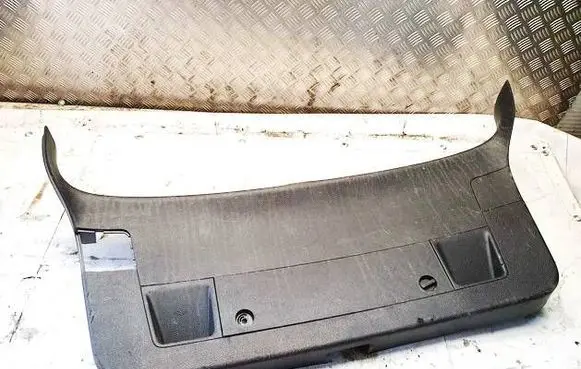 Volkswagen PASSAT B6 Other trunk/boot trim element 3c9867747