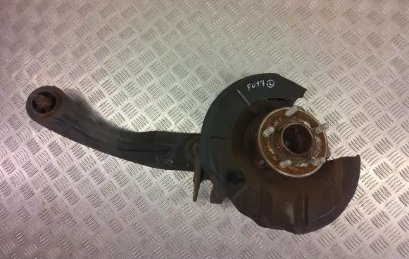 Ford Kuga II Rear wheel hub