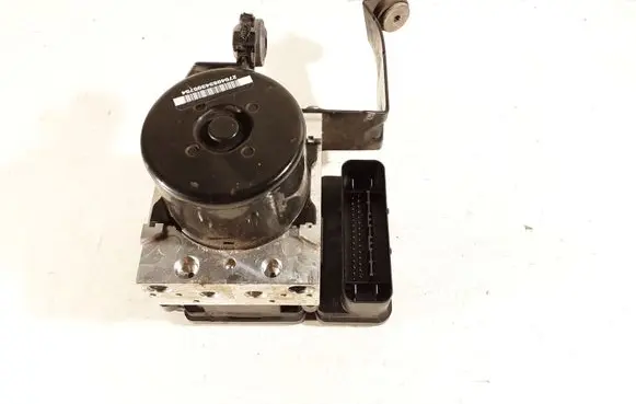 Volvo V40 ABS Pump 31423315