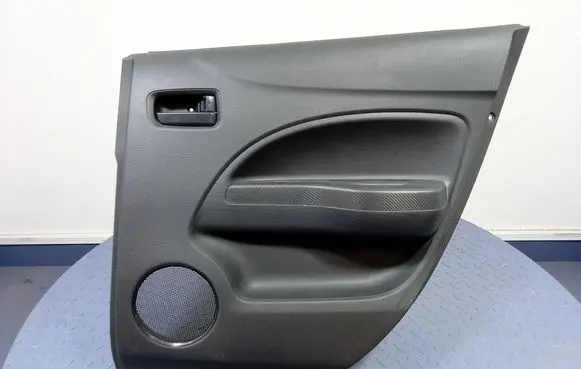 Mitsubishi Space Star Door card panel trim set 7222A940ZZ