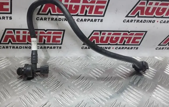 Fuel return line/hose