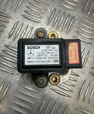 Mercedes-Benz A W168 ESP acceleration yaw rate sensor 0265005219 000717201055