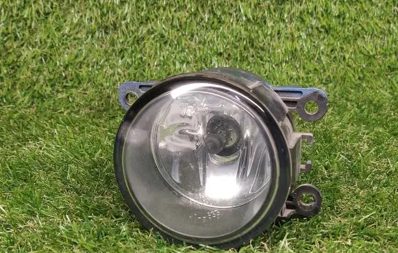 Ford Focus Front fog light 89210094