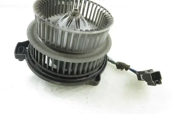 Toyota Avensis T220 Heater fan/blower 1940007340