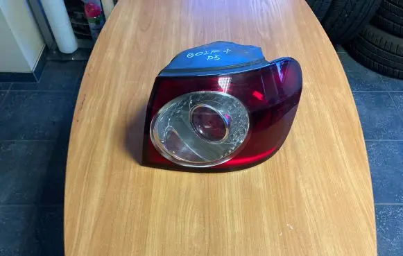 Volkswagen Golf Plus Rear/tail lights