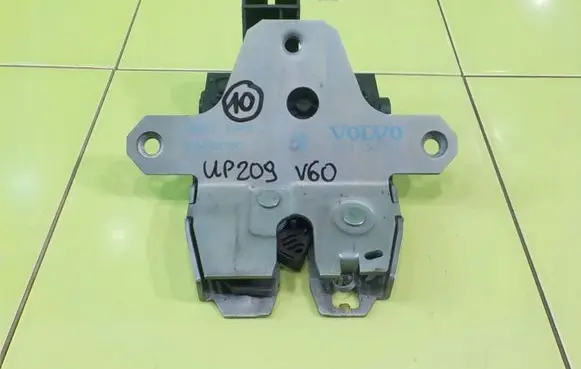 Volvo V60 Tailgate exterior lock 31335045
