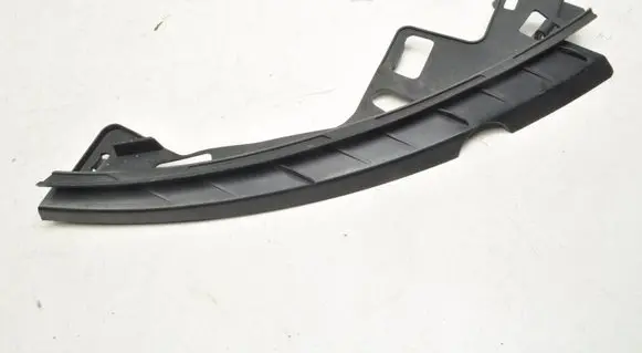 Volvo C30 Headlight/headlamp mounting bracket 31323157