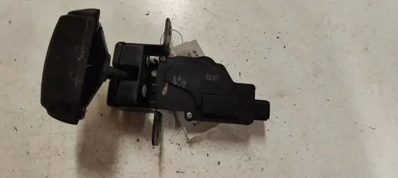 KIA Sorento Tailgate window lock/catch/latch 871303E000