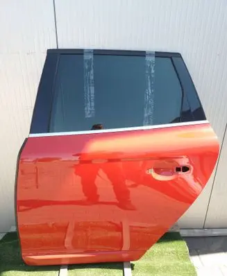 Volvo XC60 Rear door 31335542