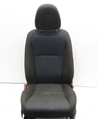 Toyota Yaris Other seats 112106