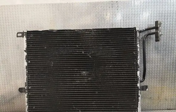 BMW 3 E46 A/C cooling radiator (condenser) 8377614