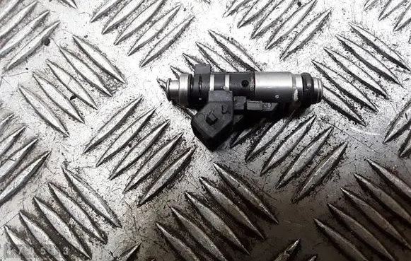 Citroen C2 Fuel injector 0280158057