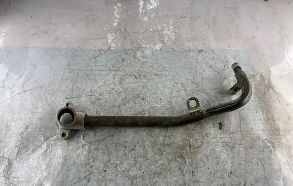 Mercedes-Benz Vito Viano W638 Engine coolant pipe/hose