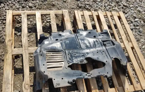 Subaru Impreza III Engine splash shield/under tray 56440AG160