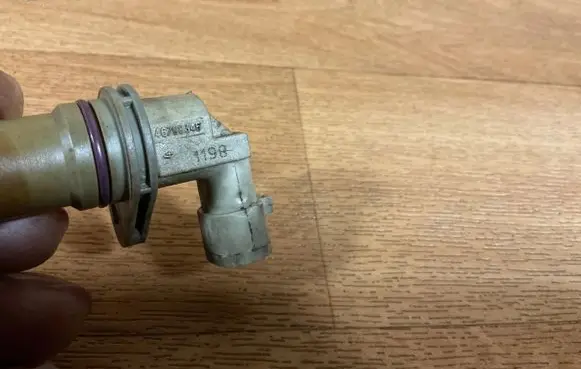 Opel Insignia A Crankshaft position sensor 46798345 1198