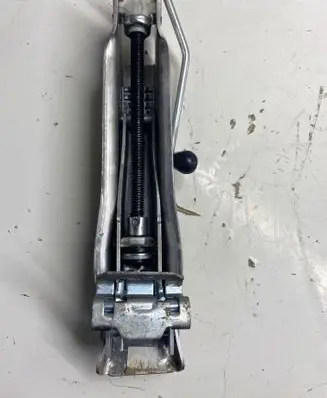 Audi A4 S4 B7 8E 8H Lift Jack 8E0011031M