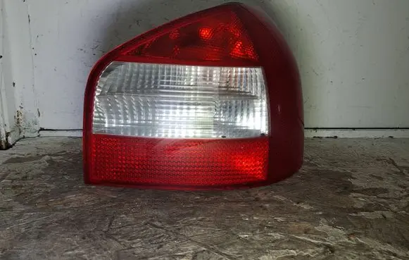 Audi A3 S3 8L Rear/tail lights 8L0945096B