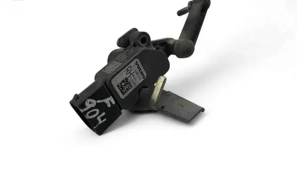 Volvo XC90 Air suspension front height level sensor 31406563