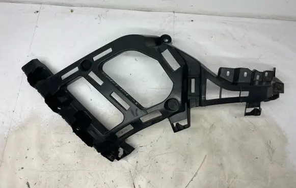 Peugeot 3008 II Rear bumper mounting bracket 9811280480