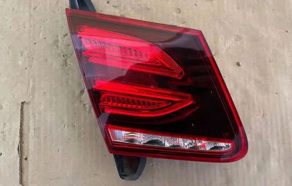 Mercedes-Benz E C207 W207 Tailgate rear/tail lights A2079063700 614000E1342