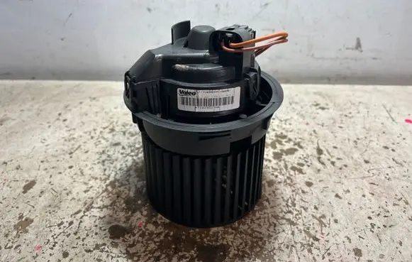 Renault Clio IV Heater fan/blower T1029527H 146600