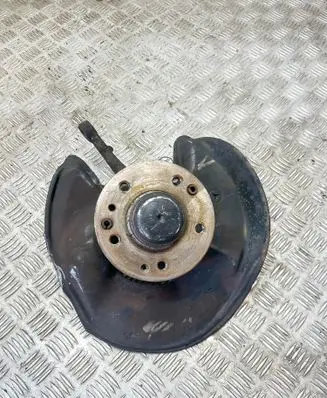 Mercedes-Benz SL R129 Front wheel hub A1293300220 1293300220