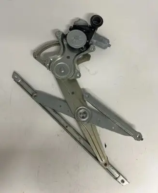 Toyota Auris 150 Front door window regulator motor 85710
