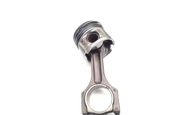 BMW 3 E90 E91 Piston with connecting rod N47D20C