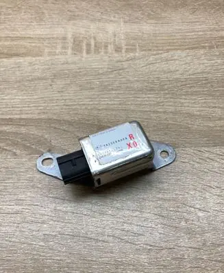 Subaru Tribeca Airbag deployment crash/impact sensor 98235XA00A