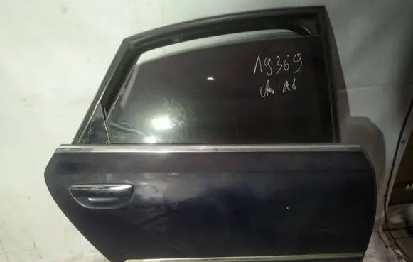 Audi A8 S8 D3 4E Rear door MELYNOS