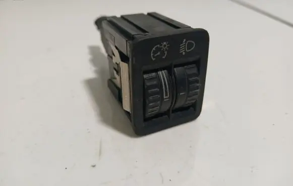 Volkswagen PASSAT B6 Headlight level height control switch 3C0941333