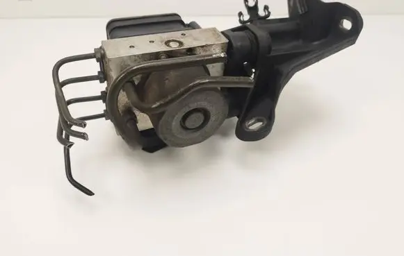 Mercedes-Benz E W212 ABS Pump A2124311448