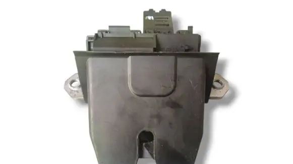 Ford Focus Tailgate/trunk/boot lock/catch/latch 8M51-R442A66-DA